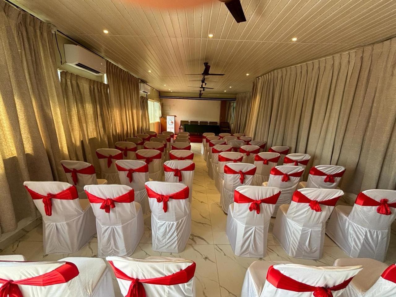 Hotel Quinta Da Branca - Near Baga Beach Екстер'єр фото